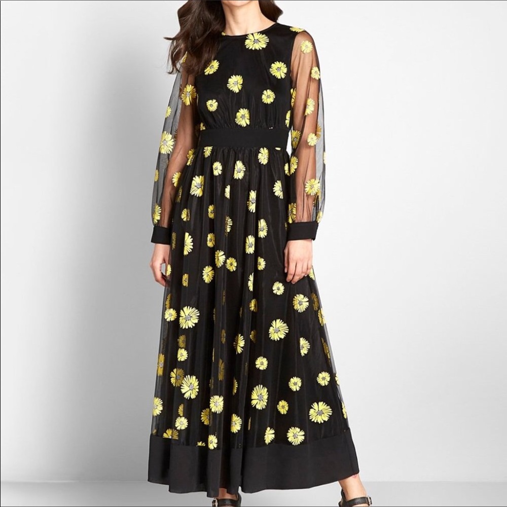 NWT Modcloth Floral Be My Guest Sheer Sleeve Dress